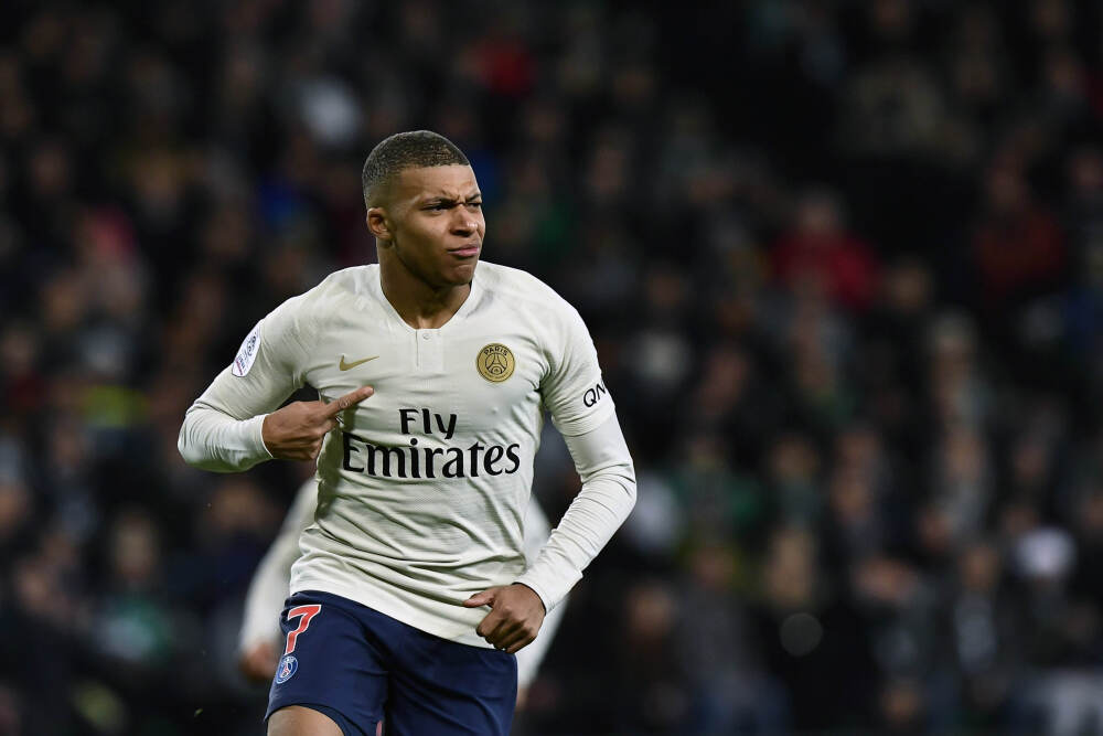 英媒：社媒打卡加剧英国山地救援危机